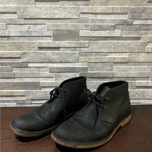 UGG Groveland Black Leather Lace-Up Chukka Boots Men's Size 9